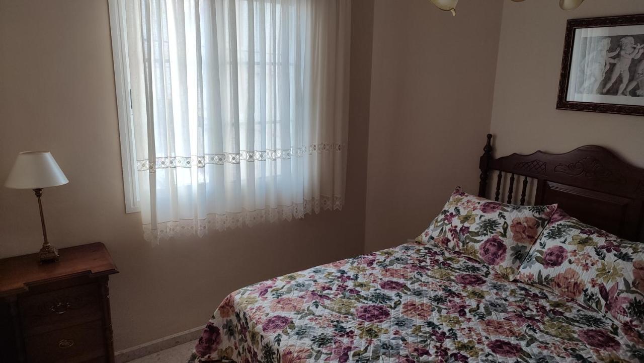 Apartamento Paseo Maritimo, Centro Torre Del Mar Bagian luar foto